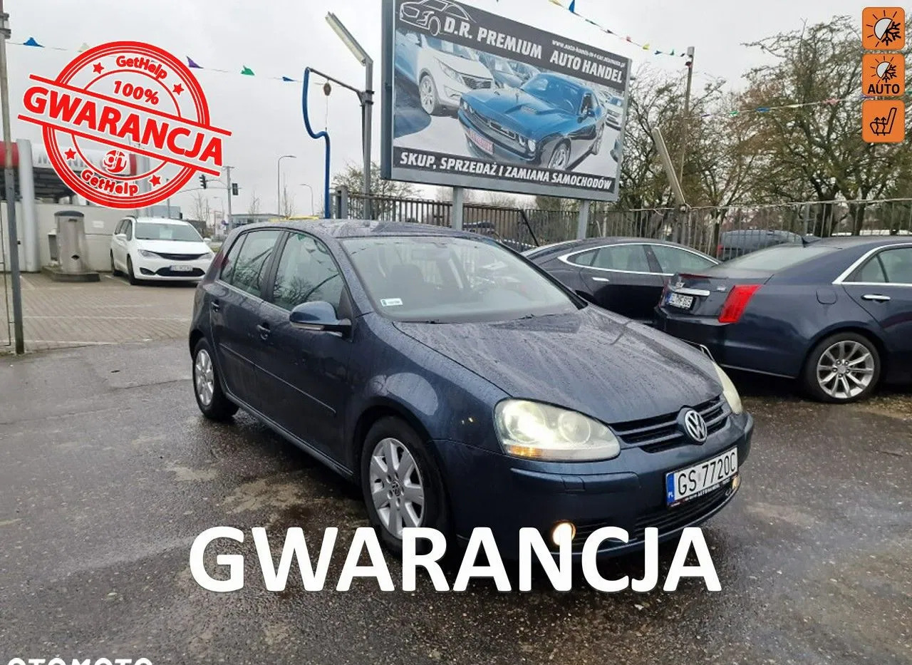 pomorskie Volkswagen Golf cena 15990 przebieg: 212318, rok produkcji 2004 z Rawa Mazowiecka